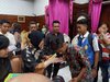 Begini Risma Memotivasi Anak-anak yang Terjaring Razia Satpol PP
