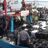 Ribuan Surat Suara Disebrangkan dari Probolinggo ke Gili Ketapang