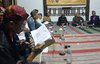 Mendaras Babad, Membabat Politik Identitas