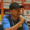 Rahmad Darmawan: Hasil Imbang di Kandang Persebaya Karena Keberuntungan
