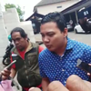 Wartawan Dicegah Tanya Risma Soal Anaknya yang Diperiksa Polda