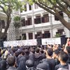 Ribuan Mahasiswa dan Masyarakat Sipil Kepung Gedung DPRD Kota Malang