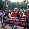 GRJ Desak Faida Mundur sebagai Bupati Jember