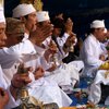 Umat Hindu Suku Tengger Rayakan Kuningan, Ini Maknanya  
