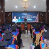 Pak Yes Ajak Wisudawan SOTH Ikut Membangun Ketahanan Keluarga