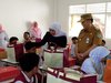Khofifah Pantau Sekolah Rakyat di Probolinggo, Tiga Siswa di Jatim Tak Hadir karena Sakit