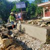 Proyek Drainase di Desa Pangongsean Sampang Diduga Salahi Aturan