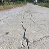 Belum Setahun Dibangun, Jalan Rabat Beton di Tambelangan Sampang Rusak