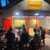 Menikmati Kopi Saring di Toko Kerabat Jombang yang Bernuansa 90-an