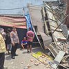 Atap Bangunan Roboh, 2 Pekerja Luka saat Perbaiki AC