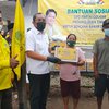 Kader Partai Golkar Urunan Bantu Warga Terdampak Banjir Jember