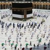 Masjidil Haram Sambut Jemaah Umroh Pertama di Tengah Pandemi Covid-19