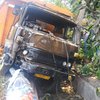 Gara-gara Kejang Mendadak saat Berkendara, Sopir Truk Tabrak PJU di Kota Malang 