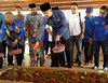 AHY Tabur Bunga di Makam Bung Karno