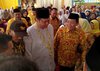 Airlangga Rayu Muslimat Problinggo Kawal Jokowi-Ma'ruf Amin