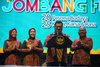 Ribuan Warga Padati Malam Puncak Jombang Fest 2025 di Alun-Alun Kota