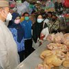 Cek Stok dan Harga Pangan, Tim Gabungan Sidak Pasar dan Bulog Probolinggo