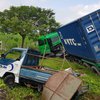 Pekerja Jalan Tol Tewas Tertabrak Pikap yang Ditumbuk Trailer