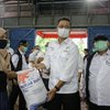 KAI Soroti Mensos dan Risma Bagi-bagi Beras