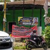 Muncul <em>Banner</em> Sindir Istri Mantan Bupati Mojokerto, Bawaslu Tunggu Laporan Resmi