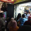 Polres Lamongan Keliling Pasar, Imbau Masyarakat Tak Pakai Perhiasan Berlebihan