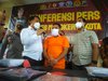 Lagi, Polisi Ungkap Prostitusi Threesome di Mojokerto