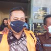 Dugaan Korupsi APBDes, Kades Roomo Gresik Ditahan