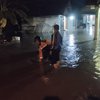 Pacet Hujan, Puluhan Rumah di Bangsal Terendam Banjir akibat Drainase Tersumbat