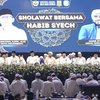 Pemkot Mojokerto Gelar Salawat bersama Habib Syech, Ingatkan Rokok Ilegal hingga Judi Online