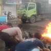 Diduga Korsleting Listrik, Motor Terbakar di Jalan Raya Sumengko Jatirejo