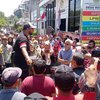 Apek dan Berkutu, Warga Desa Roomo Gresik Protes Beras CSR yang Dibagi Pemdes