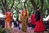 Fashion Show Banyuwangi Batik Festival, Lurah dan Camat Tampil Berlatar Hutan Djawatan