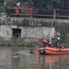 Cari Pengamen yang Diduga Tenggelam, Tim SAR Sisir Sungai Jagir