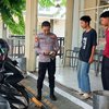 Dikira Dicuri, Motor “Kembar” di Indomaret Gresik Ternyata Tertukar