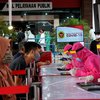 Sopir Dirut Meninggal, Karyawan PDAM Surabaya Jalani <em>Rapid</em> <em>Test</em>