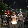 Cara Risma Ingatkan Protokol Kesehatan Cegah Covid saat Razia Malam