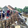 Cegah Banjir Khofifah Ajak Masyarakat <em>Jogo Kali</em>