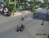 Viral, Tabrakan Dua Perempuan Pengendara Motor di Probolinggo Berujung Perkelahian