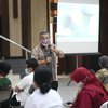 Jaga Semangat, Nakes di Surabaya Ikuti Sharing dengan Motivator Nasional