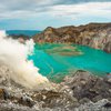 Aktivitas Vulkanik Kawah Ijen Dipantau Dengan Empat Alat Ini