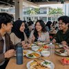 Hubungan Pola Konsumsi dengan Kondisi Keuangan