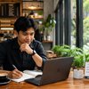Kebiasaan Produktif yang Bisa Dilakukan Saat di Kafe