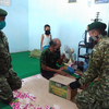 Pasukan Tempur Bagikan Paket Sembako ke Desa Terdampak Pandemi Covid-19