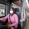 Sosok RA. Kartini Menginspirasi Perempuan hebat Driver Suroboyo Bus