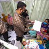 Wali Kota Probolinggo Tilik dan Beri Kejutan Bagi 8 Bayi Lahir di Hari Jadi Kota