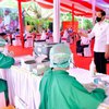 Presiden Jokowi Tinjau Vaksinasi 2.500 Pelajar di Madiun
