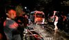 Pasang Lampu Disko, Isuzu Elf Habis Terbakar