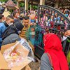 Operasi Pasar Minyak Goreng di Ponorogo Ricuh