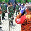Panglima TNI Tinjau Pelaksanaan PPKM Mikro di Surabaya