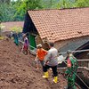 Hujan Deras, 4 Rumah di Probolinggo Tertimpa Tanah Longsor